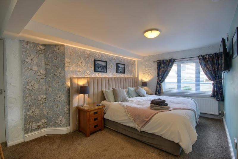 Smugglers Luxury Accommodation เชอริงแงม ภายนอก รูปภาพ